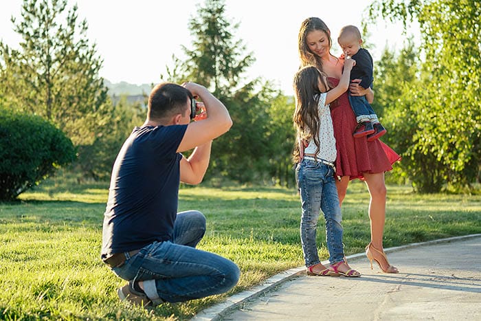 Family Portrait Photography Tips by iPhotography.com