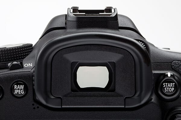 what camera is best iphotography viewfinder on a DSLR