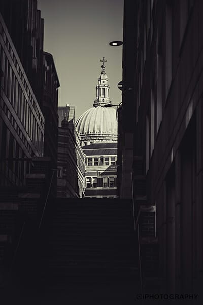 iPhotography Copyright 2020 iphotography tutor rebecca st pauls cathedral