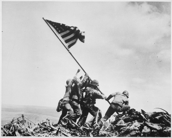 Raising_the_Flag_on_Iwo_Jima iconic photo