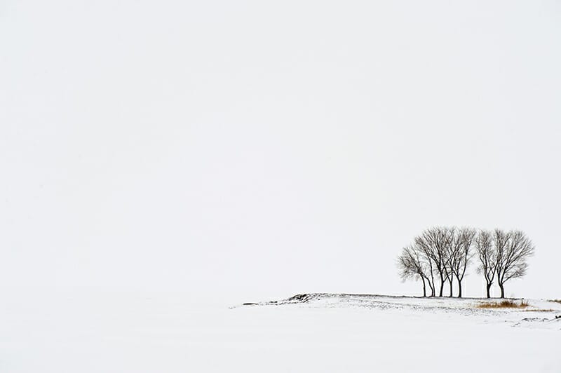 minimalist photography guide by iPhotography.com