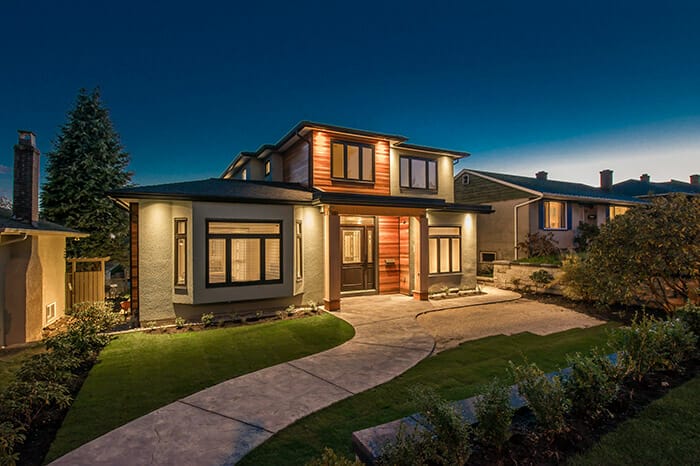 Big,Luxury,,Modern,House,At,Dusk,,Night,Time,In,Suburbs Real Estate Photography Guide by iPhotography Image 7