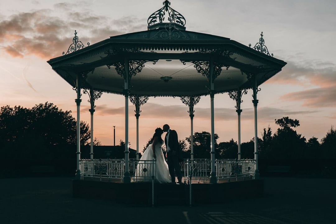 Laura and Ryan Lifestyle of a Wedding Photographer by Emily Lowrey Copyright 2021 - iPhotography