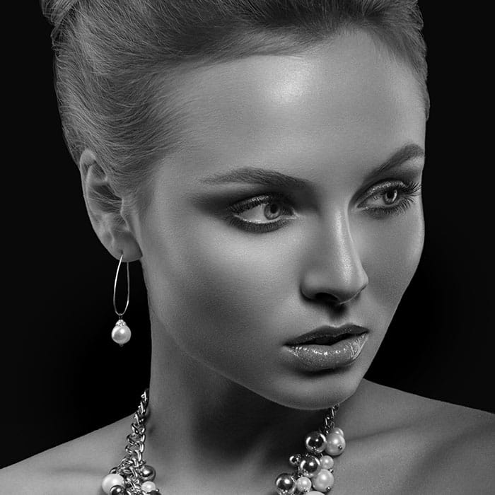 Portrait,Of,Beautiful,Young,Women One Light Photography Tutorial Butterfly