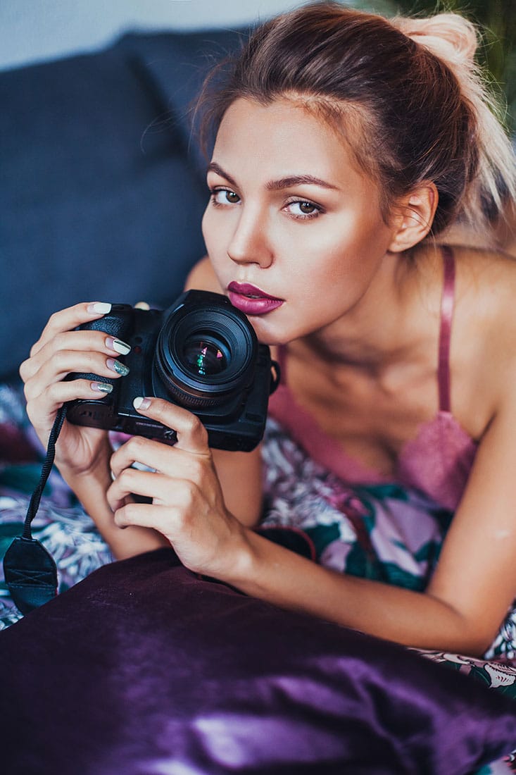 4 Best Boudoir Poses and Photography Tips