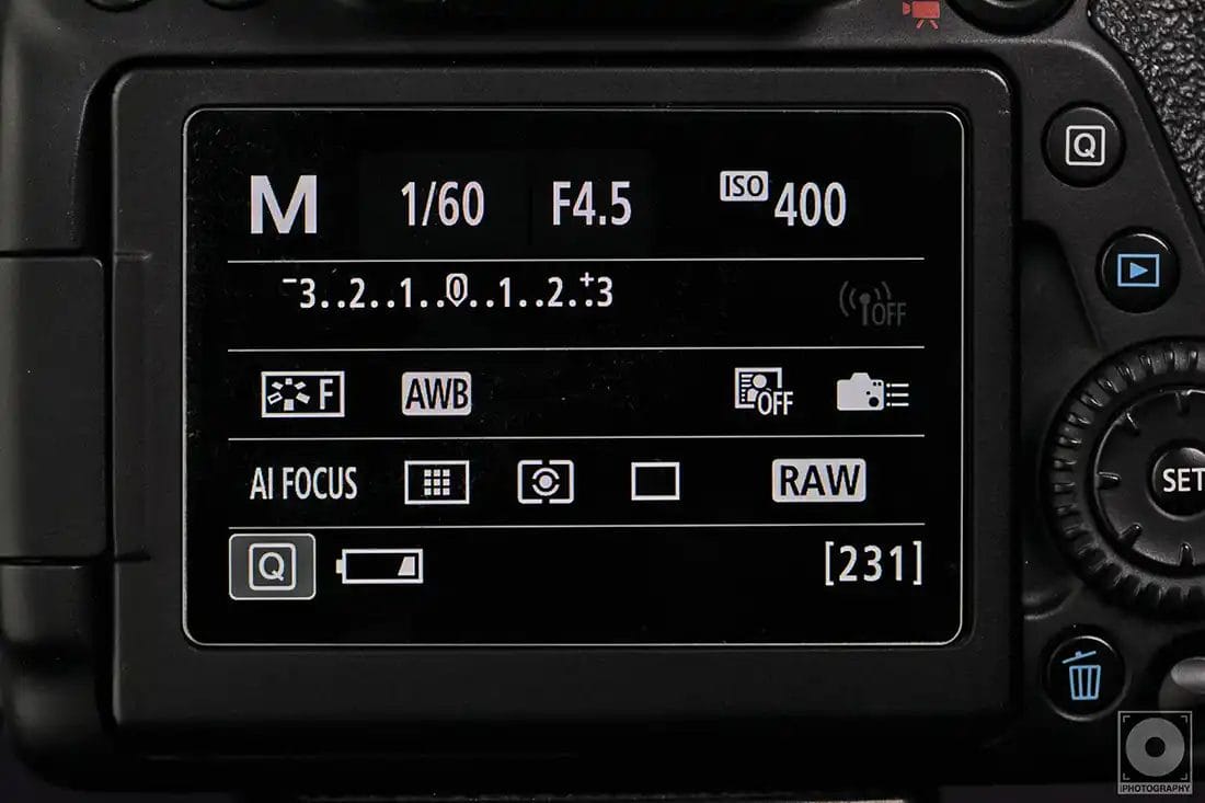 the screen of an Canon 80D EOS camera