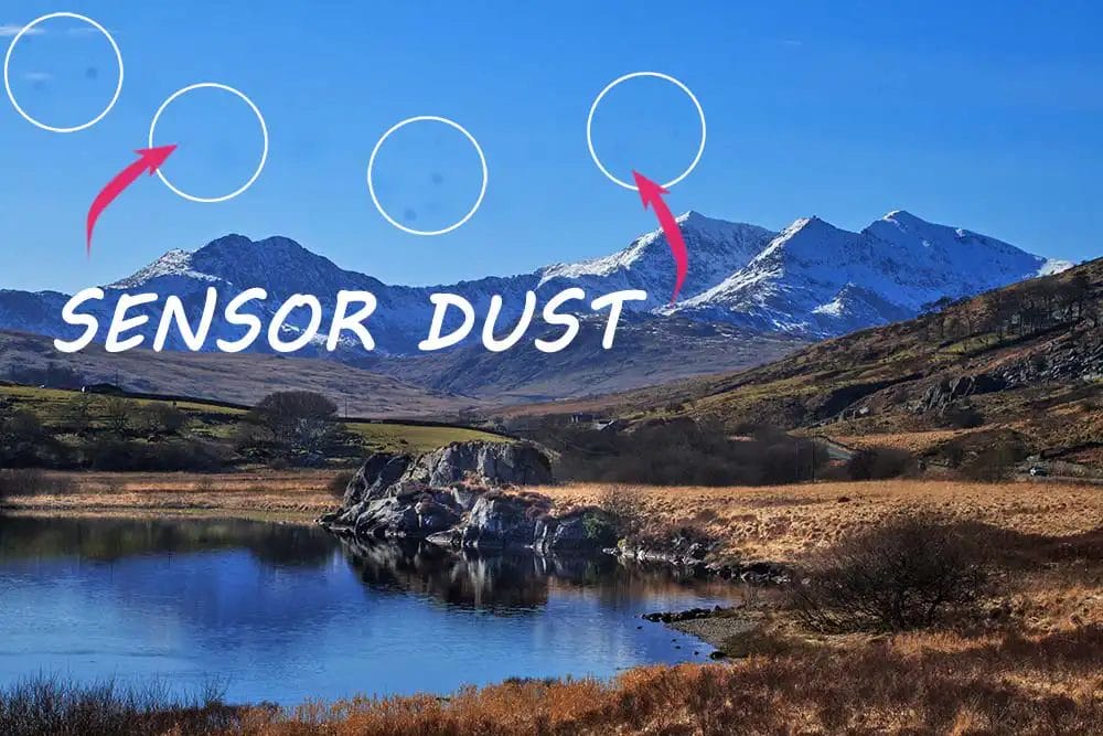 example sensor dust on a photo